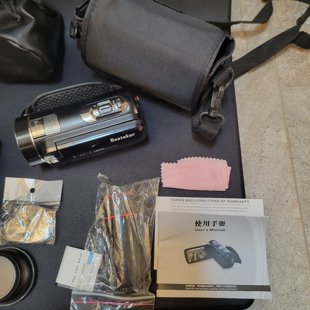 Camera Camcorders, Besteker HD 1080P 24 MP 16X Digital Zoom Video Camcorder